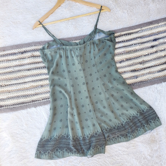 Mudd Juniors Olive Boho Print Romper - Picture 4 of 5